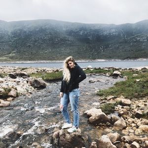 Meet your Posher, Amy